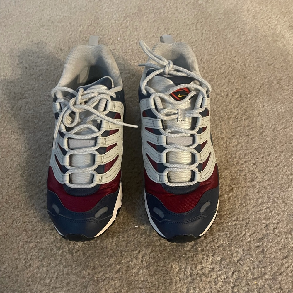Nike classics sneakers
